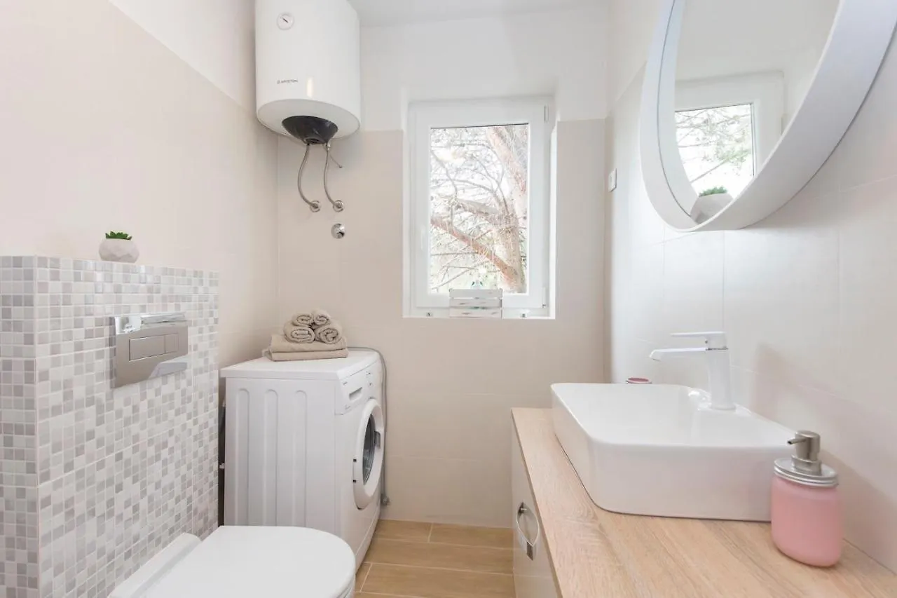 Apartment Aquamarine Rabac